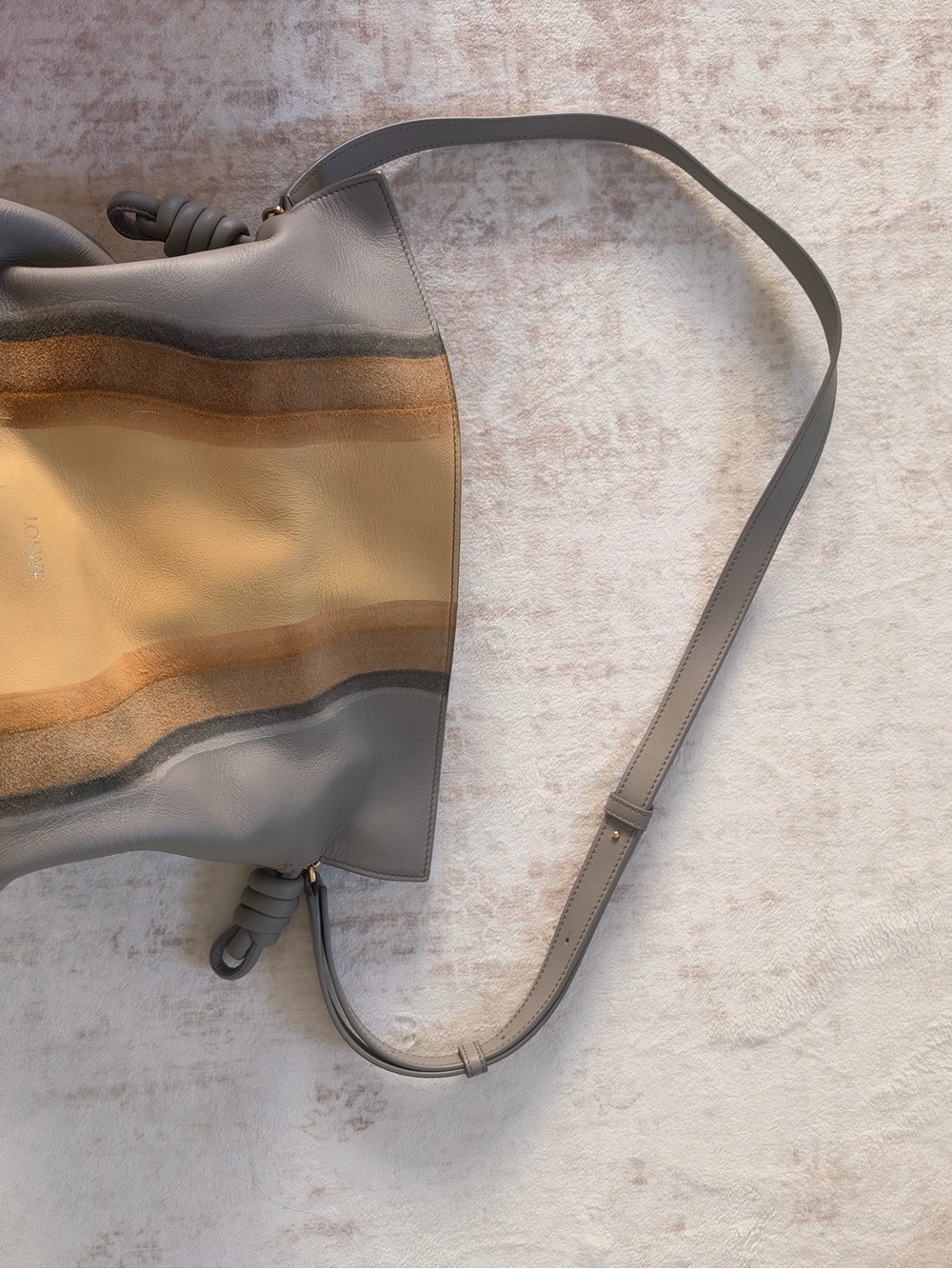 Loewe Flamenco Two-Tone Leather Shoulder Bag in ORIGINAL BOX - Picture 2 of 4